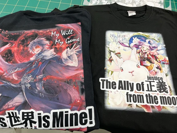 ガーメントプリントとDTFプリントで作られた比較Tシャツ